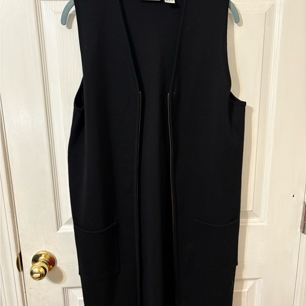 Wool Black Sleeveless Open-Front Dress Vest